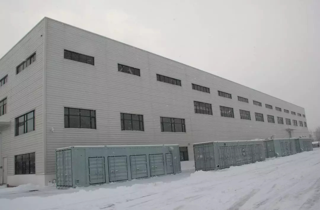 1550192090883860.jpg 640.webp (4).jpg